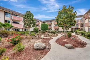 5585 E Pacific Coast Hwy, Long Beach, CA 90804 - Photo 27