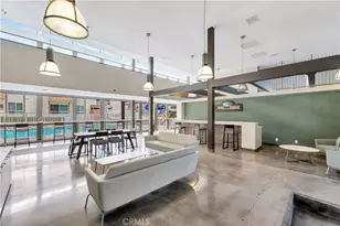 5585 E Pacific Coast Hwy, Long Beach, CA 90804 - Photo 17