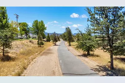 22917 Clover Spring Place, Tehachapi, CA 93561 - Photo 41