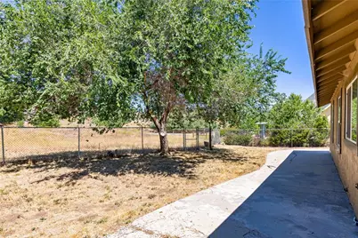 22917 Clover Spring Place, Tehachapi, CA 93561 - Photo 25