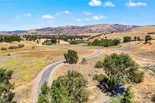22917 Clover Spring Pl, Tehachapi, CA 93561 - Photo 39
