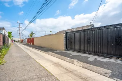 821 N Pauline, Anaheim, CA 92805 - Photo 29