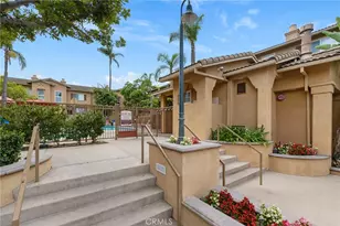 343 W Summerfield Cir, Anaheim, CA 92802 - Photo 41
