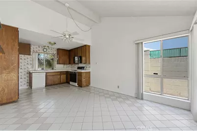 18512 Kamstra, Cerritos, CA 90703 - Photo 9