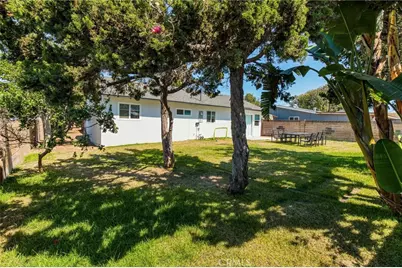 603 S Bronwyn Drive, Anaheim, CA 92804 - Photo 33