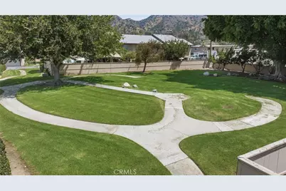 321 W Hermitage, Azusa, CA 91702 - Photo 35
