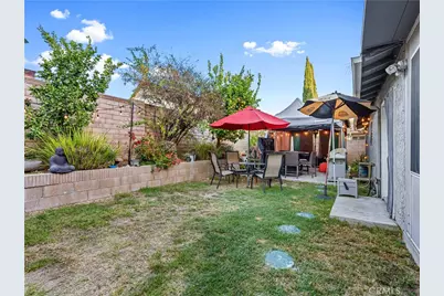 2216 Sequoia, Simi Valley, CA 93063 - Photo 21