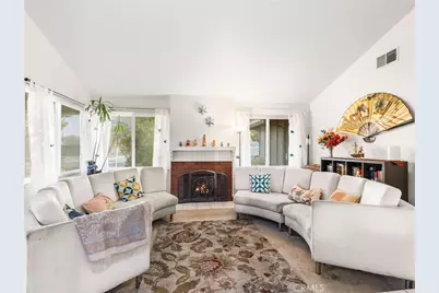 2216 Sequoia, Simi Valley, CA 93063 - Photo 7