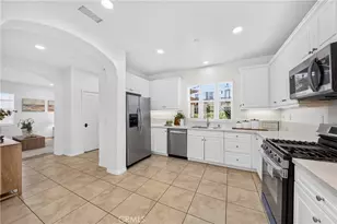 344 N Santa Maria, Anaheim, CA 92801 - Photo 15