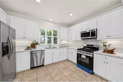 344 N Santa Maria, Anaheim, CA 92801 - Photo 11