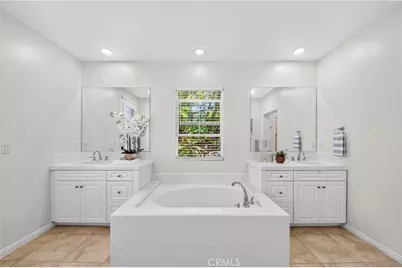344 N Santa Maria, Anaheim, CA 92801 - Photo 29