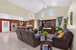 1015 W 5th, Corona, CA 92882 - Photo 3
