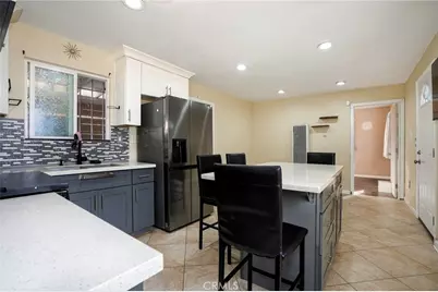 8917 Beach Street, Los Angeles, CA 90002 - Photo 9