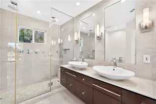 2043 Raymond, Signal Hill, CA 90755 - Photo 19