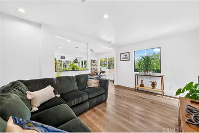 2043 Raymond, Signal Hill, CA 90755 - Photo 15