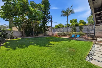 2043 Raymond, Signal Hill, CA 90755 - Photo 51