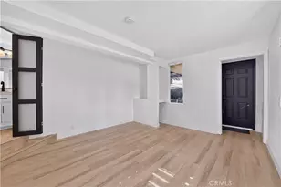 2043 Raymond, Signal Hill, CA 90755 - Photo 41