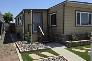 1560 Massachusetts, Riverside, CA 92507 - Photo 11
