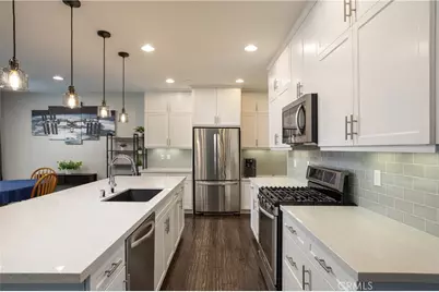 63 Origin, Irvine, CA 92618 - Photo 3