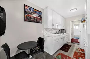 440 Chestnut, Long Beach, CA 90802 - Photo 7