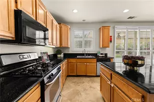 29189 Overboard Dr, Menifee, CA 92585 - Photo 11