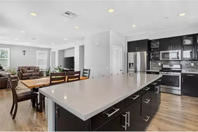 8283 Celestial Avenue, Buena Park, CA 90621 - Photo 11