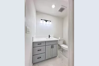 1919 Sherry Lane #46, Santa Ana, CA 92705 - Photo 13