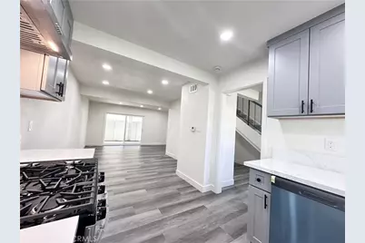 1919 Sherry Lane #46, Santa Ana, CA 92705 - Photo 11