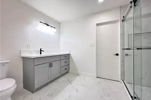 1919 Sherry Ln, Santa Ana, CA 92705 - Photo 31