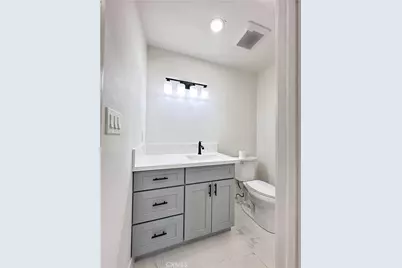 1919 Sherry Lane #46, Santa Ana, CA 92705 - Photo 13