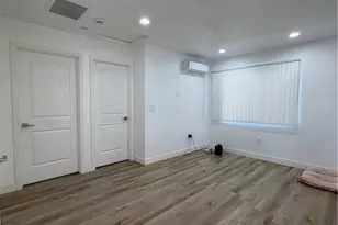 1621 S Diamond, Santa Ana, CA 92704 - Photo 3