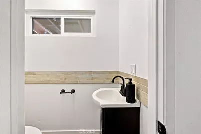 229 S Palm Avenue, Santa Paula, CA 93060 - Photo 21