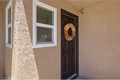 229 S Palm Avenue, Santa Paula, CA 93060 - Photo 3