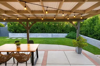 1506 Eastside Avenue, Santa Ana, CA 92701 - Photo 11