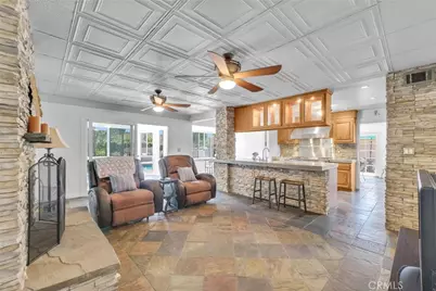 2117 Deodar, Santa Ana, CA 92705 - Photo 15