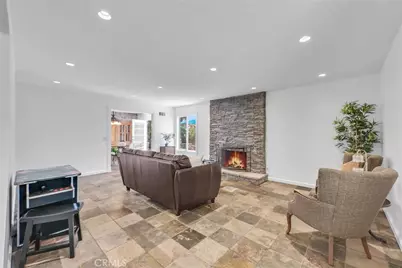 2117 Deodar, Santa Ana, CA 92705 - Photo 5