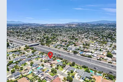 2117 Deodar, Santa Ana, CA 92705 - Photo 53