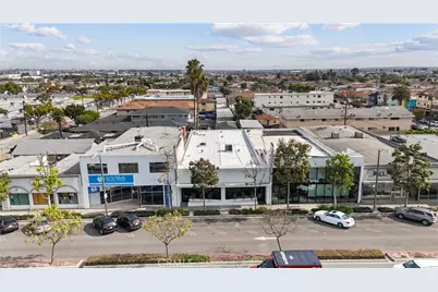 13052 Hawthorne Boulevard, Hawthorne, CA 90250 - Photo 11