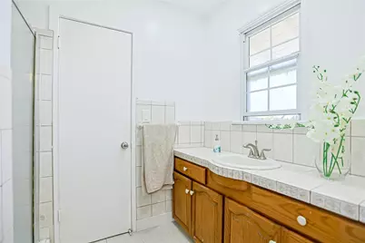 1316 W Tonia, Anaheim, CA 92802 - Photo 21