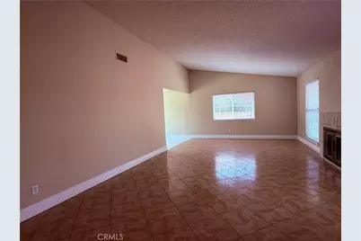 9963 Eugenia Avenue, Fontana, CA 92335 - Photo 11