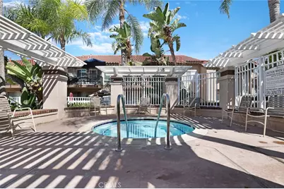 19 Hemlock, Rancho Santa Margarita, CA 92688 - Photo 17
