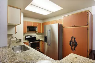 19 Hemlock, Rancho Santa Margarita, CA 92688 - Photo 11