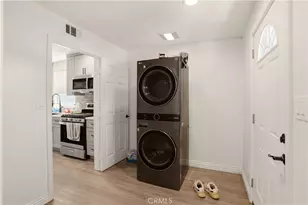 339 E 103 St, Los Angeles, CA 90003 - Photo 9