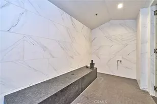 877 Francisco St, Los Angeles, CA 90017 - Photo 17