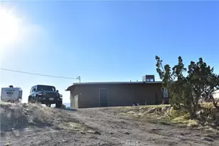 20511 Memory, Apple Valley, CA 92308 - Photo 5