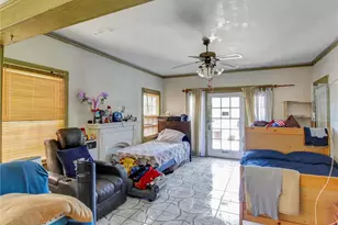 3830 S Figueroa St, Los Angeles, CA 90037 - Photo 9
