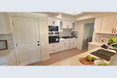 4251 Blackthorne, Long Beach, CA 90808 - Photo 9