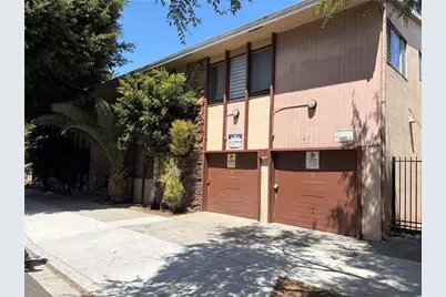 640 Elm Avenue #6, Long Beach, CA 90802 - Photo 1