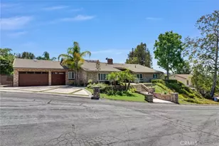 375 S Via Montanera, Anaheim Hills, CA 92807 - Photo 3
