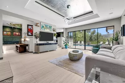 375 S Via Montanera, Anaheim, CA 92807 - Photo 5